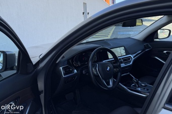 BMW Seria 3 Sedan  2021